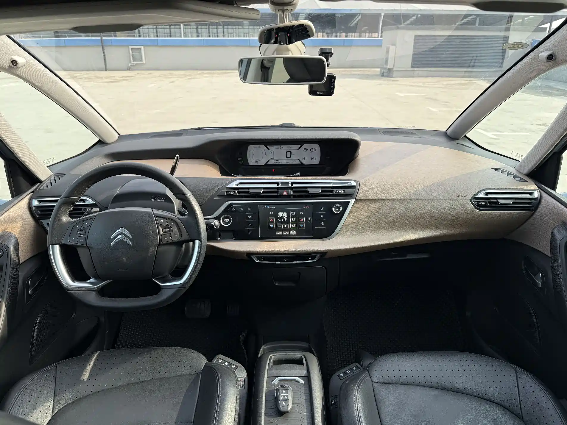 Фото 5 - Citroën C4 Picasso
