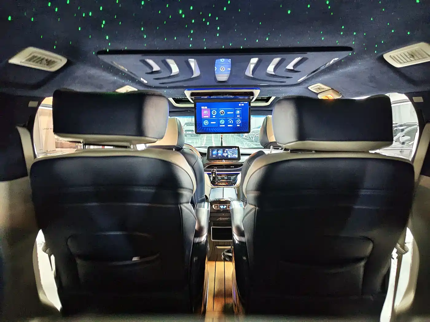 Buick GL8 2021 Land Business Class 652T Luxury фото 9