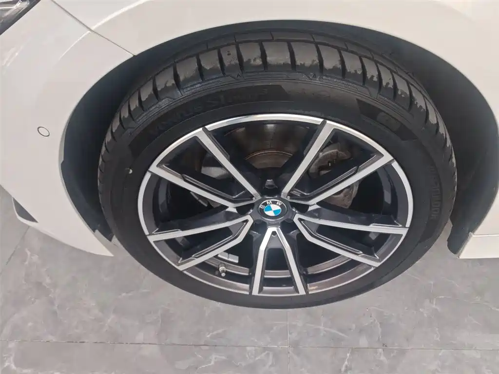 BMW 3 Series 2023 325Li M Sport Package фото 23