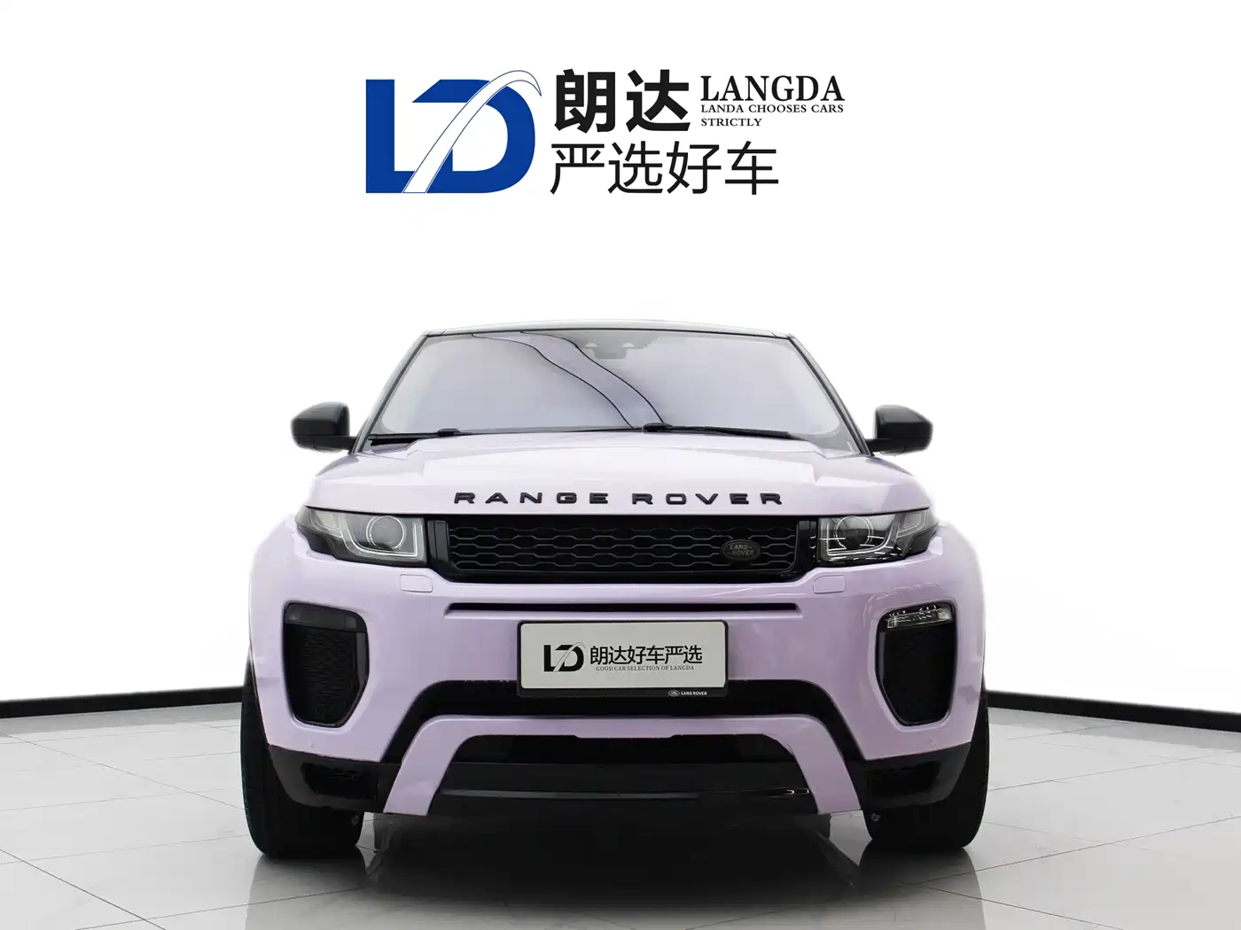 Land Rover Range Rover Evoque 2017 2.0T SE PLUS Smart Enjoy Edition фото 2