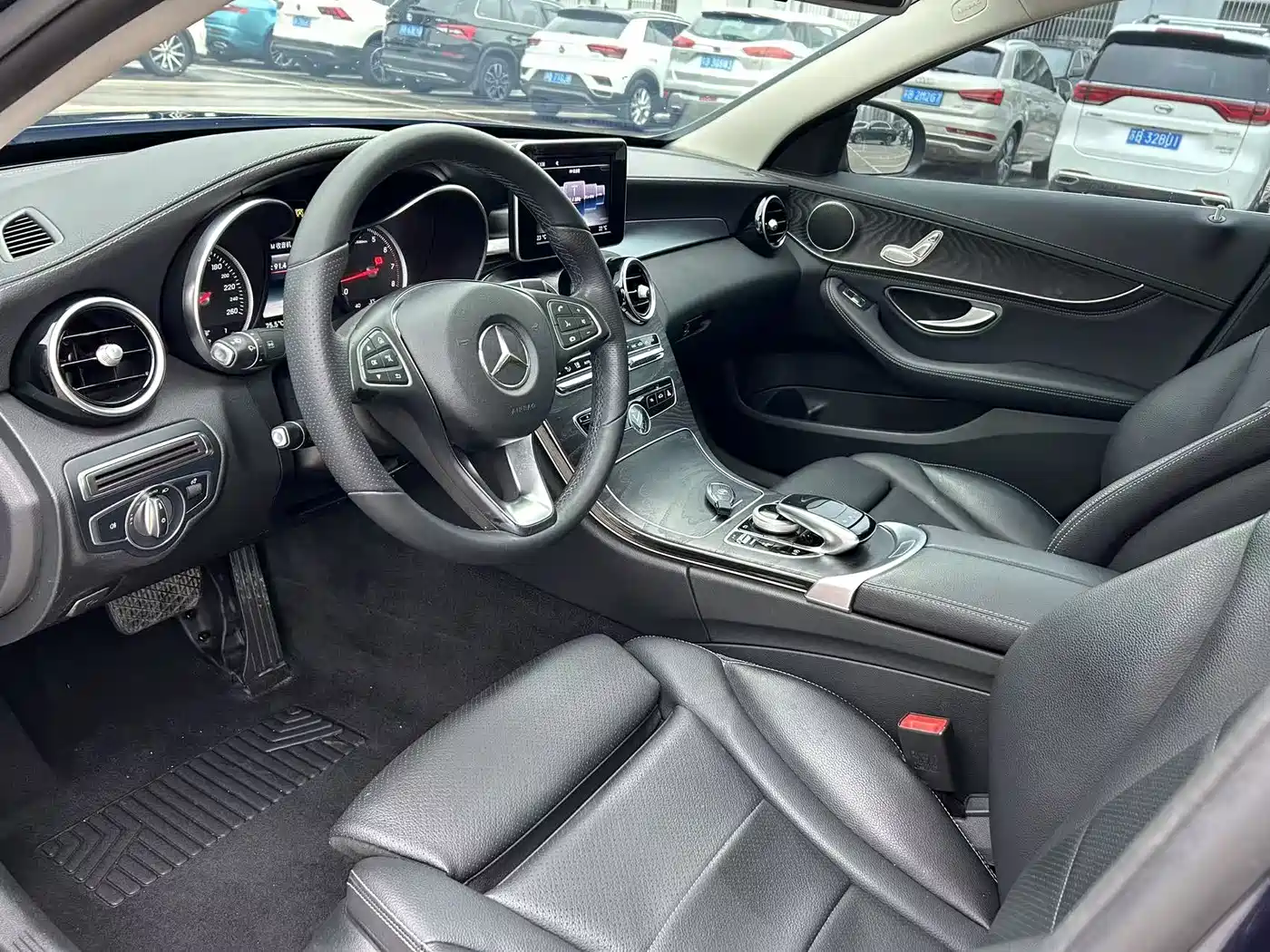 Mercedes-Benz C-Class 2017 Facelift C 180 L Fashion Sport Edition фото 4