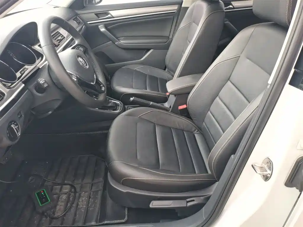 Volkswagen Bora 2018 1.5L Automatic Comfort фото 15