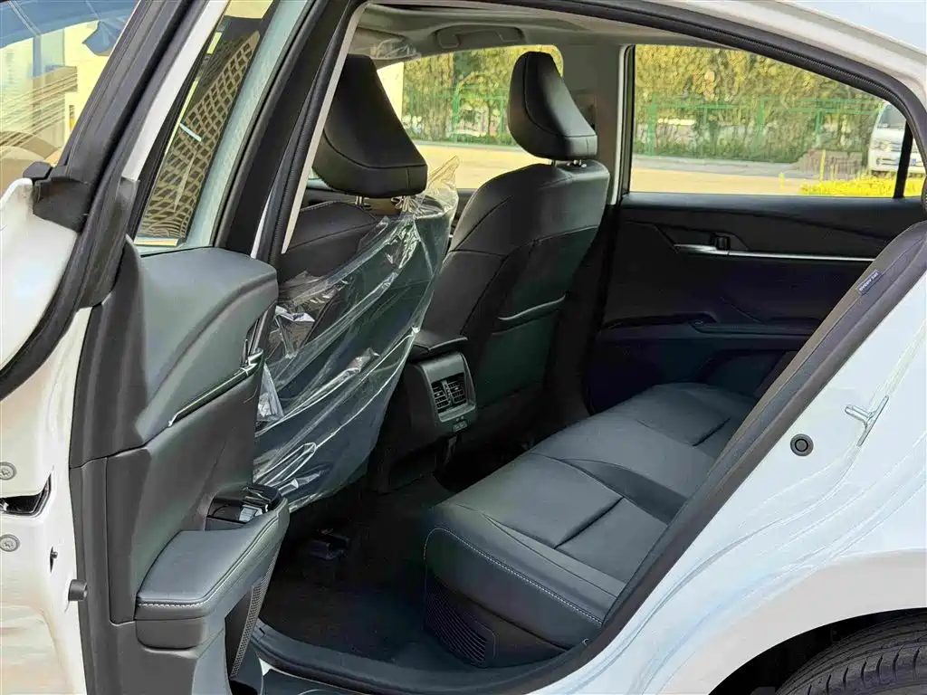 Toyota Camry 2026 2026 Hybrid 2.0HE Elite Edition