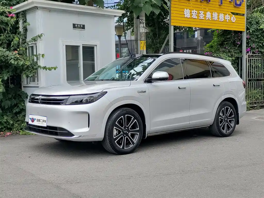 AITO Wenjie AITO M7 2024 1.5T Smart Drive 4WD Ultra 5-seater