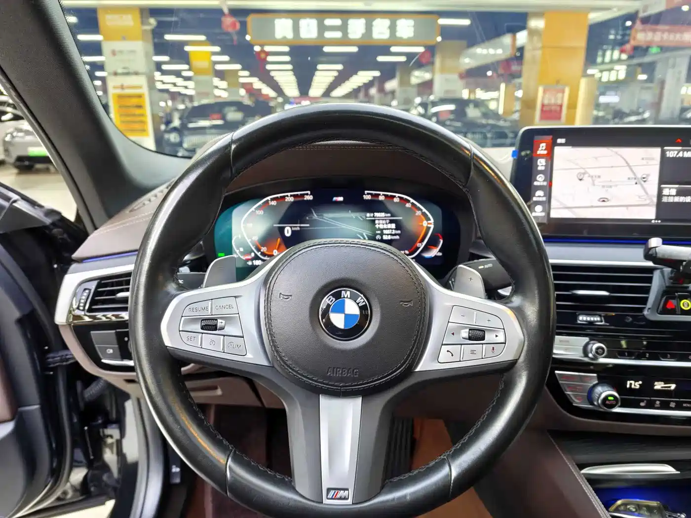 Фото 18 - BMW 5 Series