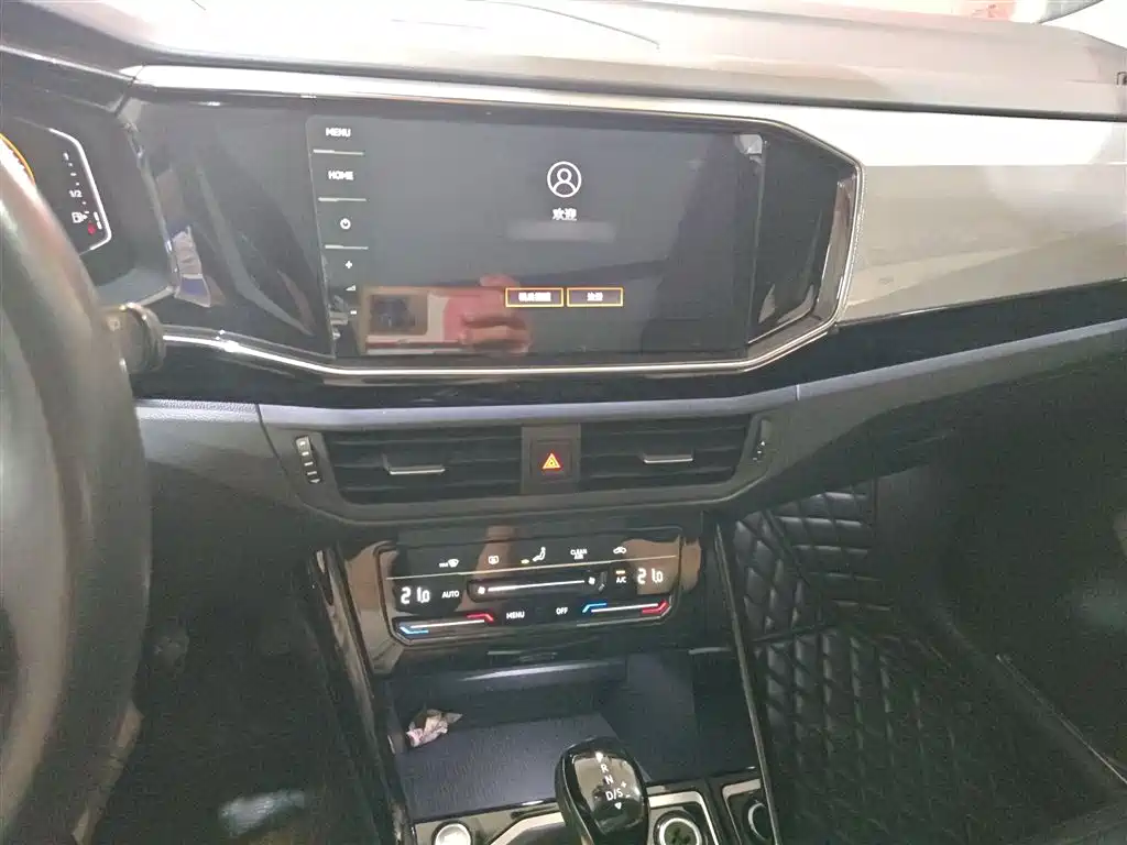 Volkswagen Tayron 2021 330TSI 2WD Luxury Smart Connect Edition фото 9