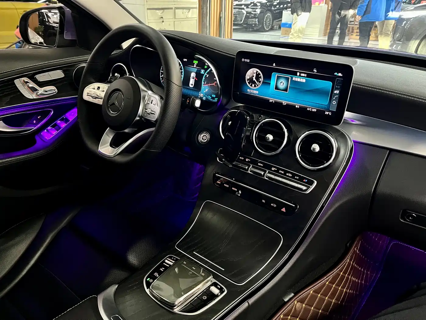 Mercedes-Benz C-Class 2020 Facelift C 260 L Sport фото 15
