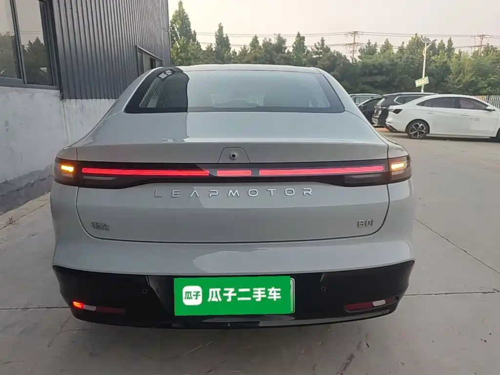 Photo 6 - Leapmotor B01