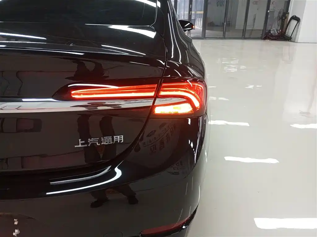 Buick LaCrosse 2022 652T Luxury фото 24