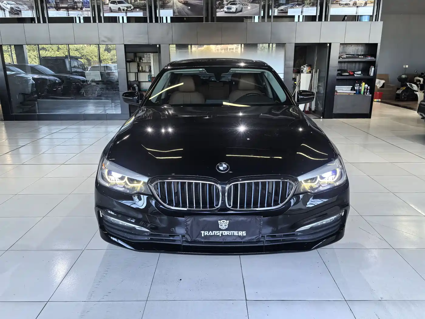 BMW 5 Series 2018 528Li Launch Special Edition фото 3