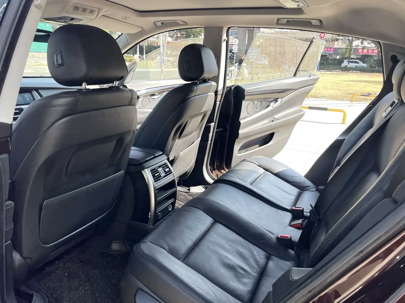 BMW 5 Series GT 2014 528i Leading фото 8