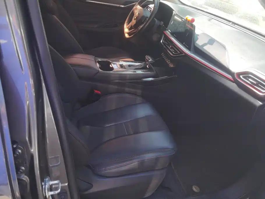Changan Oshan Changan Oushang X5 2021 2021 1.6L CVT Premium