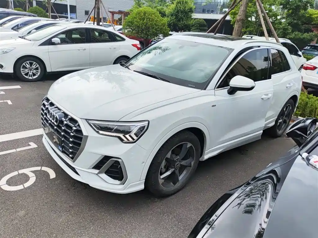 Audi Q3 2022 35 TFSI Fashion Dynamic