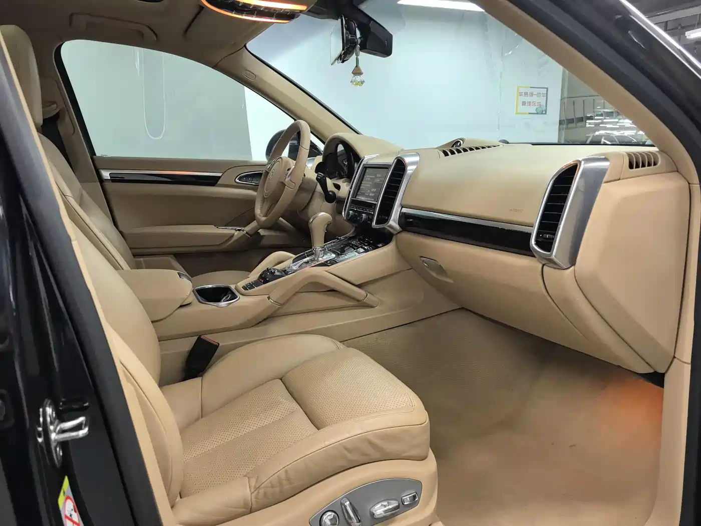 Porsche Cayenne 2011 Cayenne 3.0T фото 5