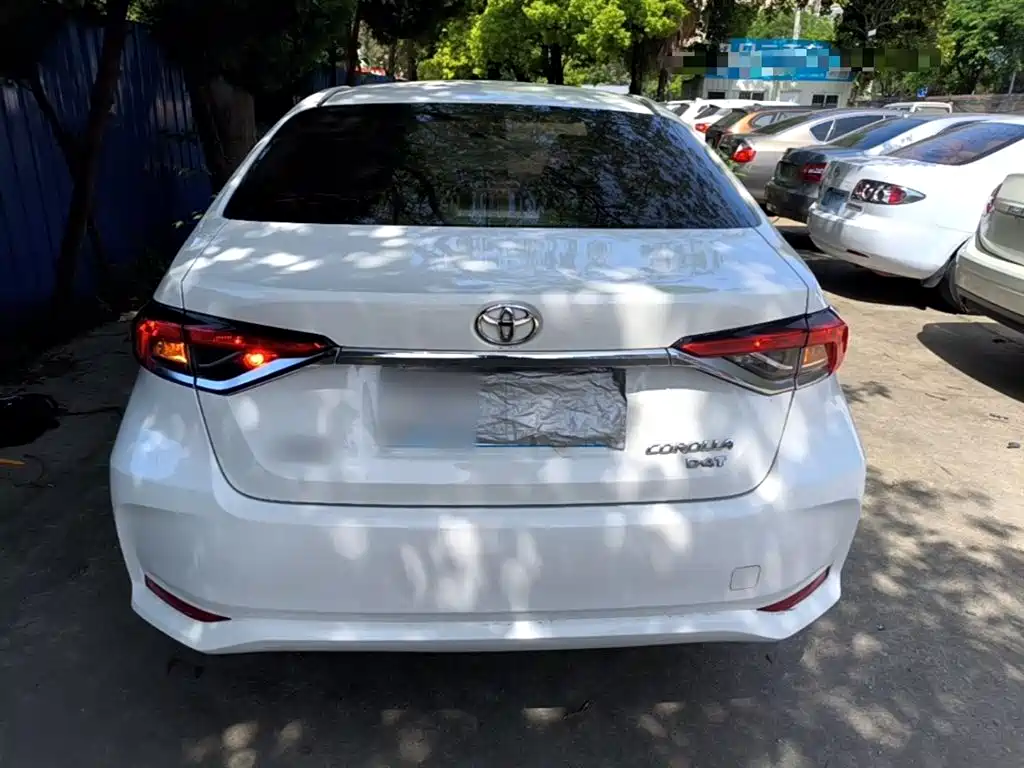 Toyota Corolla 2021 1.2T S-CVT Elite PLUS Edition фото 6