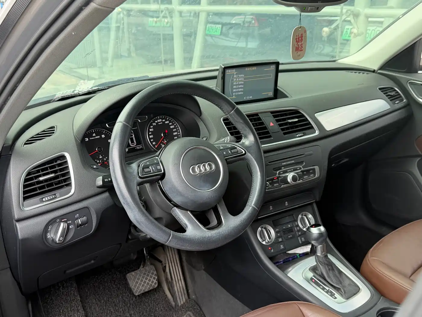 Audi Q3 2013 35 TFSI Comfort фото 4