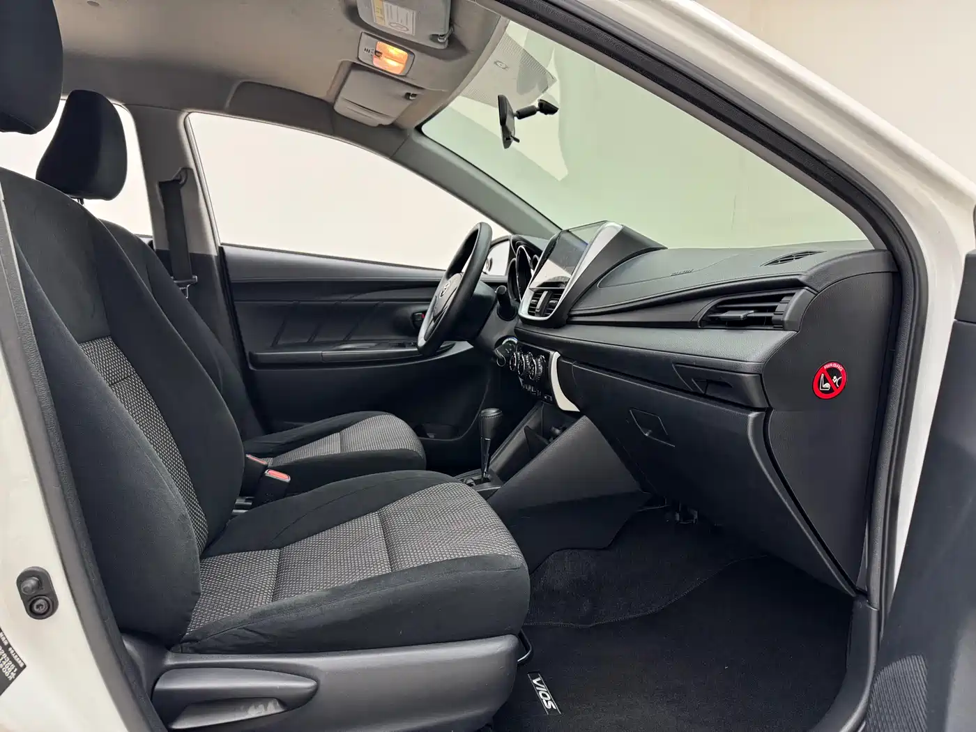 Toyota Vios 2017 1.5L CVT Pioneer фото 26