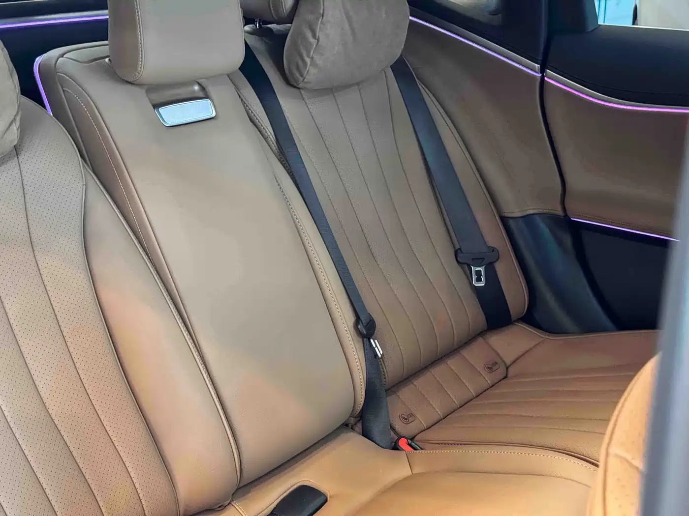 Mercedes-Benz E-Class 2025 E 300 L Luxury фото 14