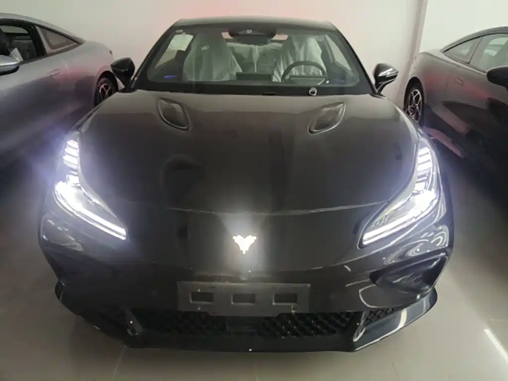 Photo 3 - Nezha Auto Nezha GT
