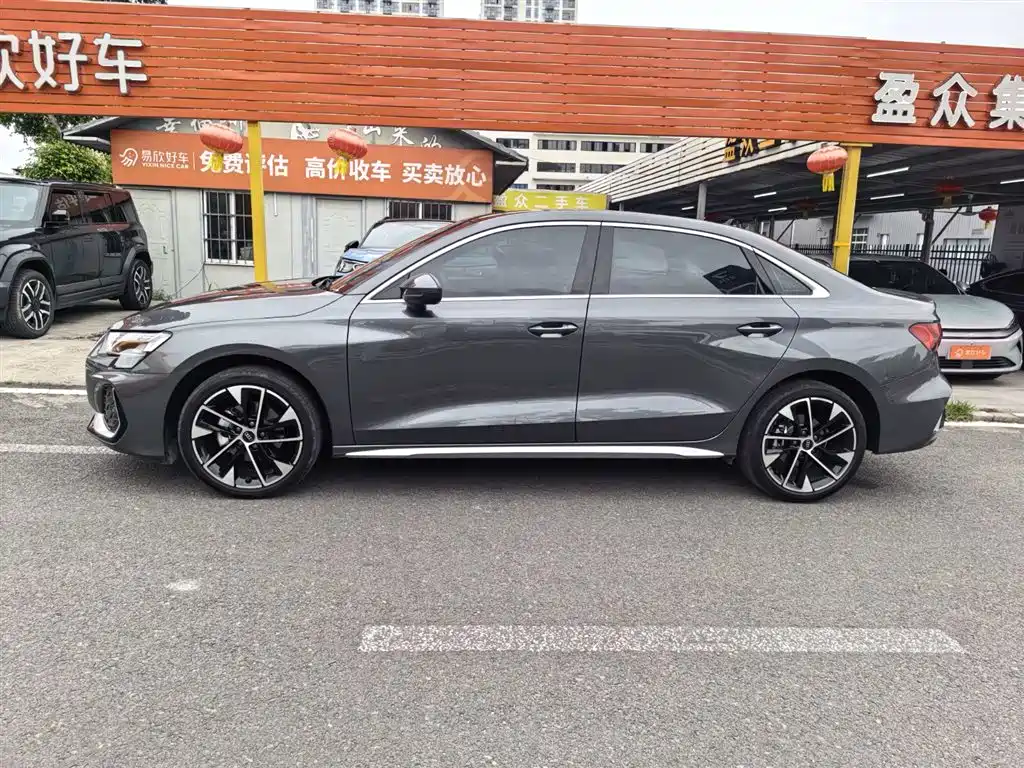 Audi A3 2025 A3L Limousine 35TFSI Flying Premium фото 6