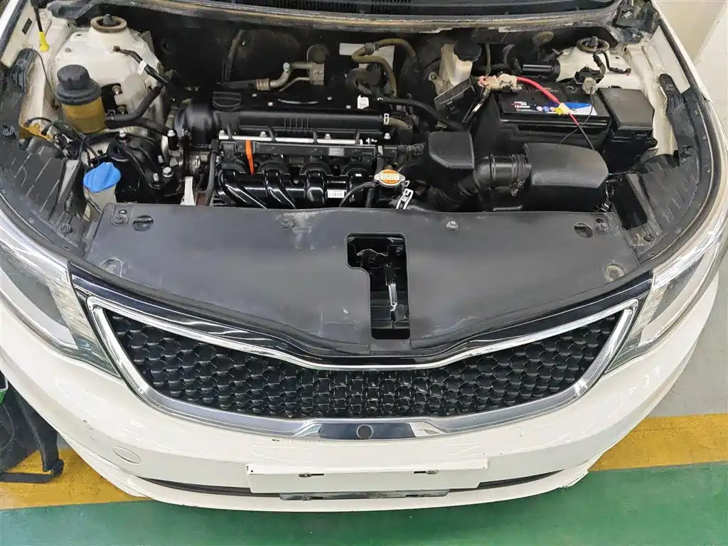 Kia K2 2015 Sedan 1.4L MT GLS фото 10