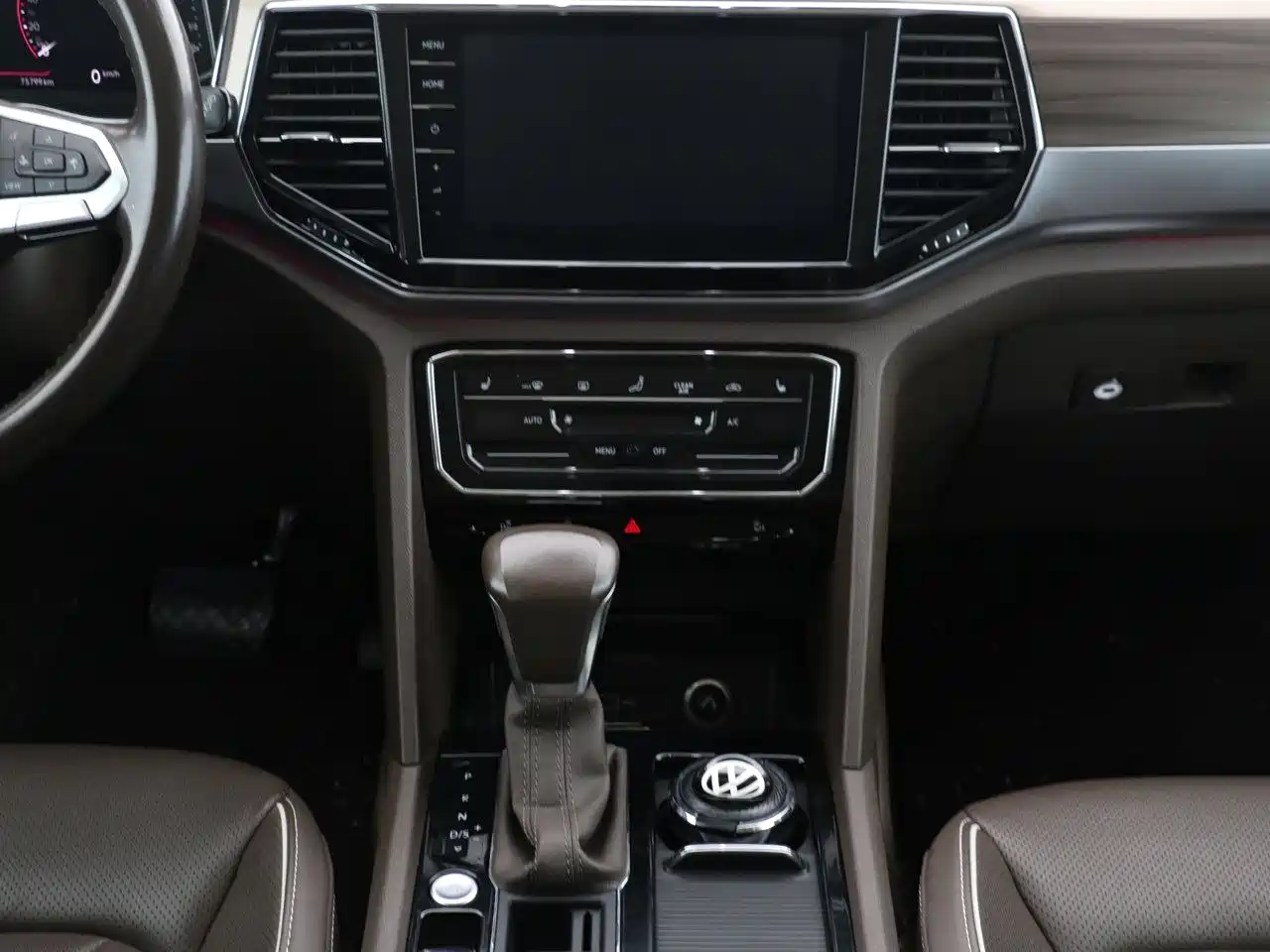 Volkswagen Viloran 2020 380TSI Premium фото 13