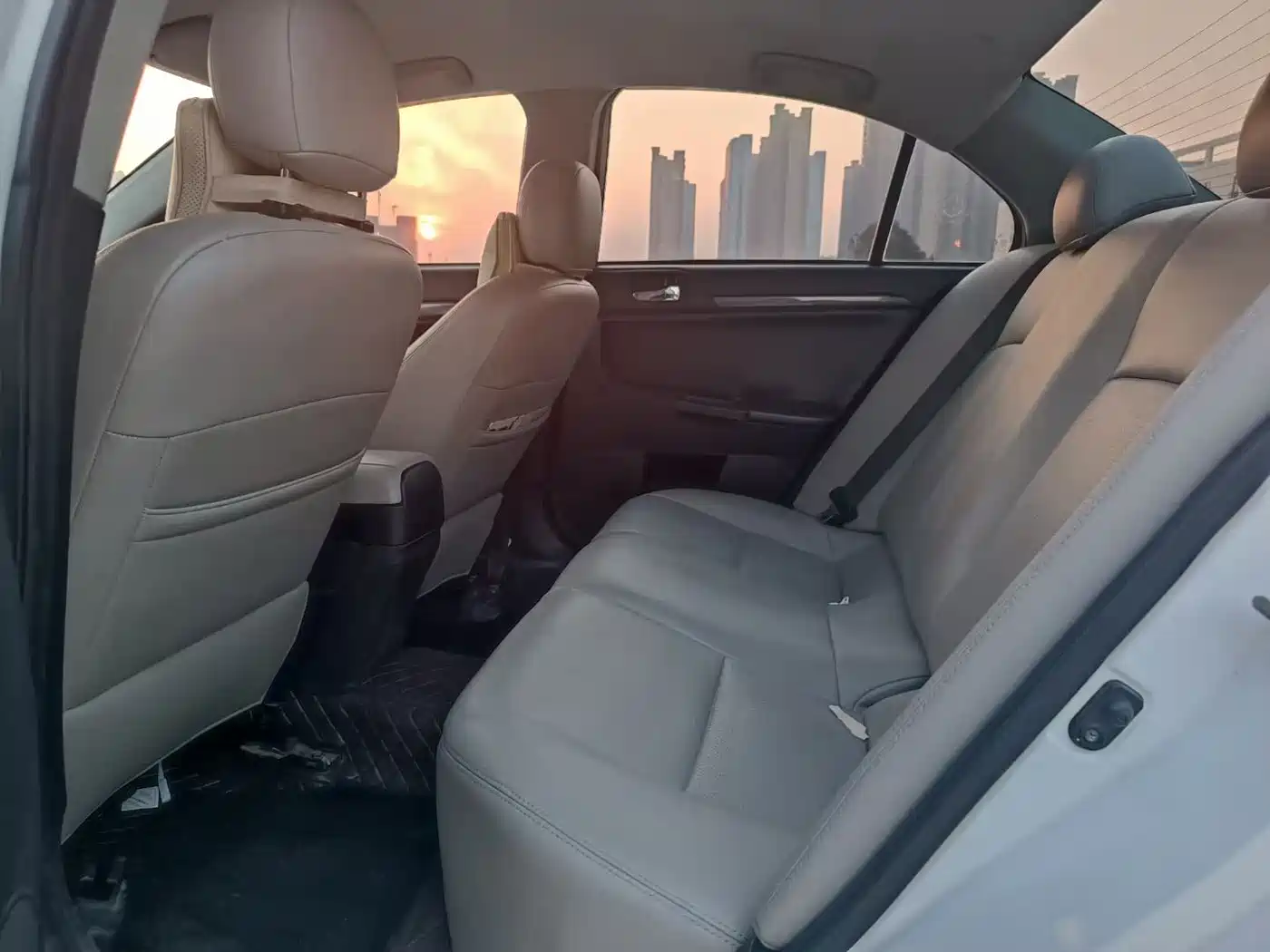 Mitsubishi Lancer EX 2012 1.8L Manual Charm Edition фото 6