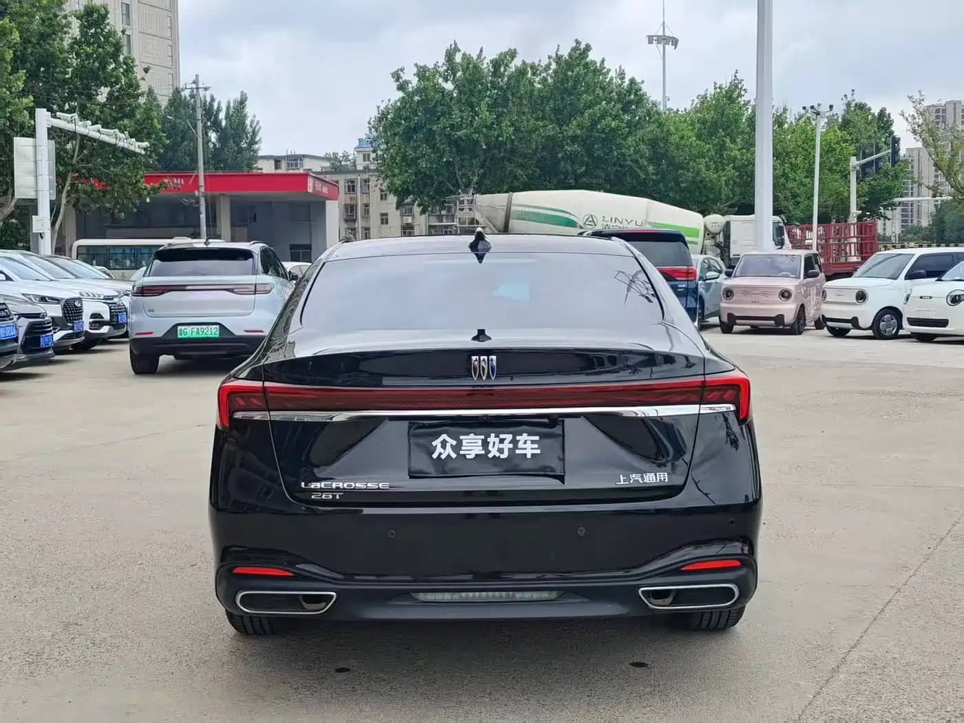 Buick LaCrosse 2025 Model 28T Platinum Edition фото 8