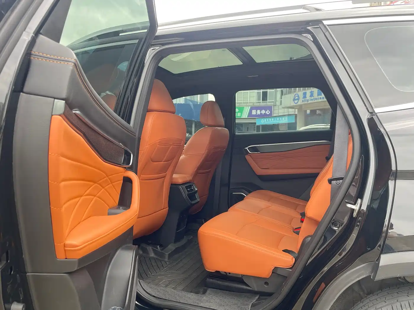 Geely Haoyue L 2025 2024 2.0T DCT Flagship