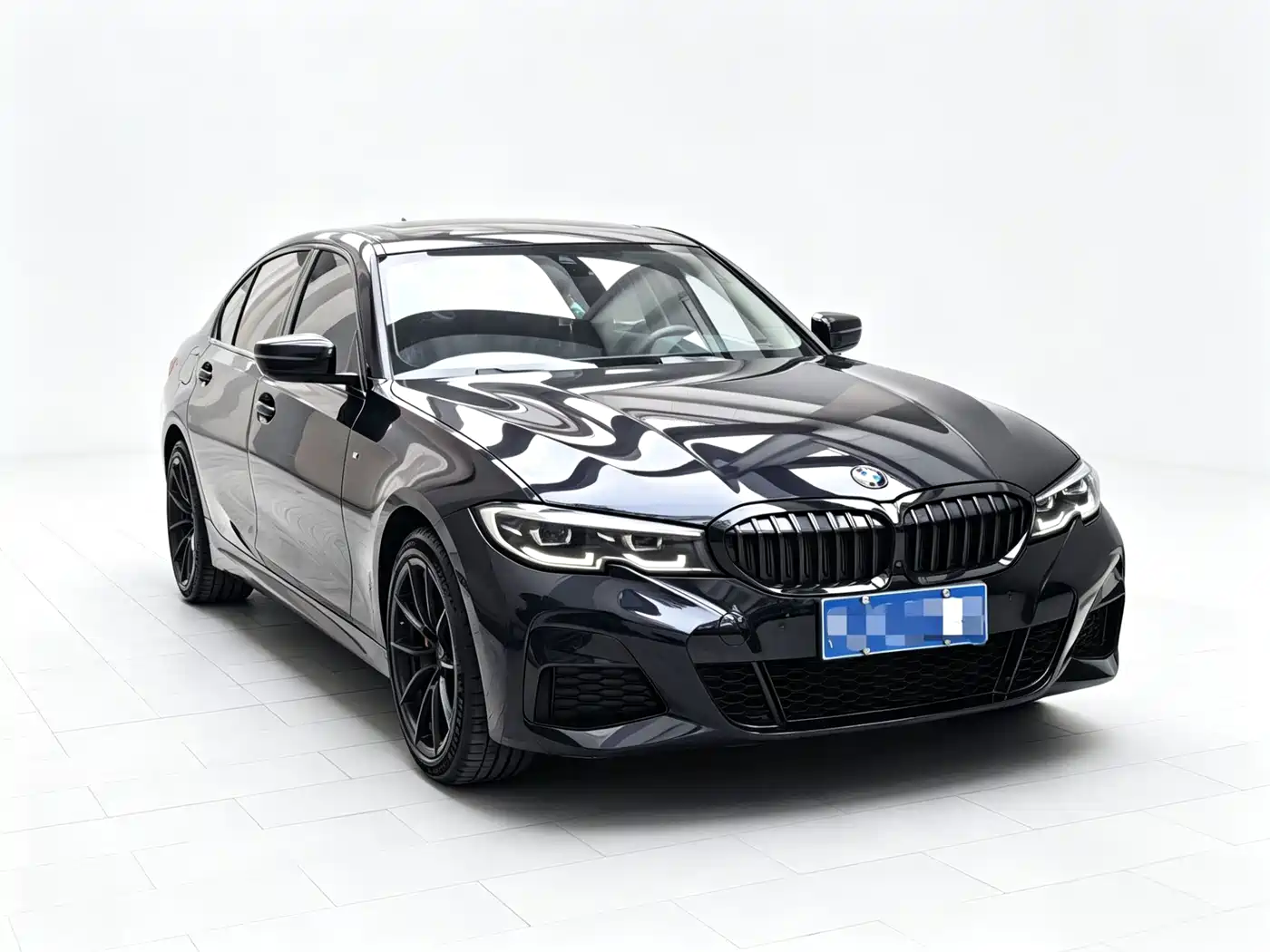 BMW 3 Series 2021 325Li M Sport Night Edition фото 3