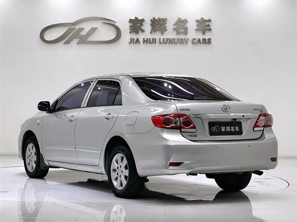Toyota Corolla 2011 1.6L Automatic GL фото 5