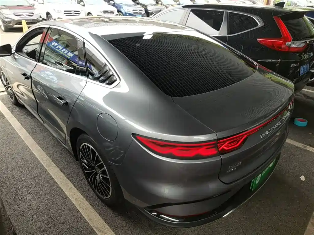 BYD Han 2022 DM-i 121KM Premium фото 5
