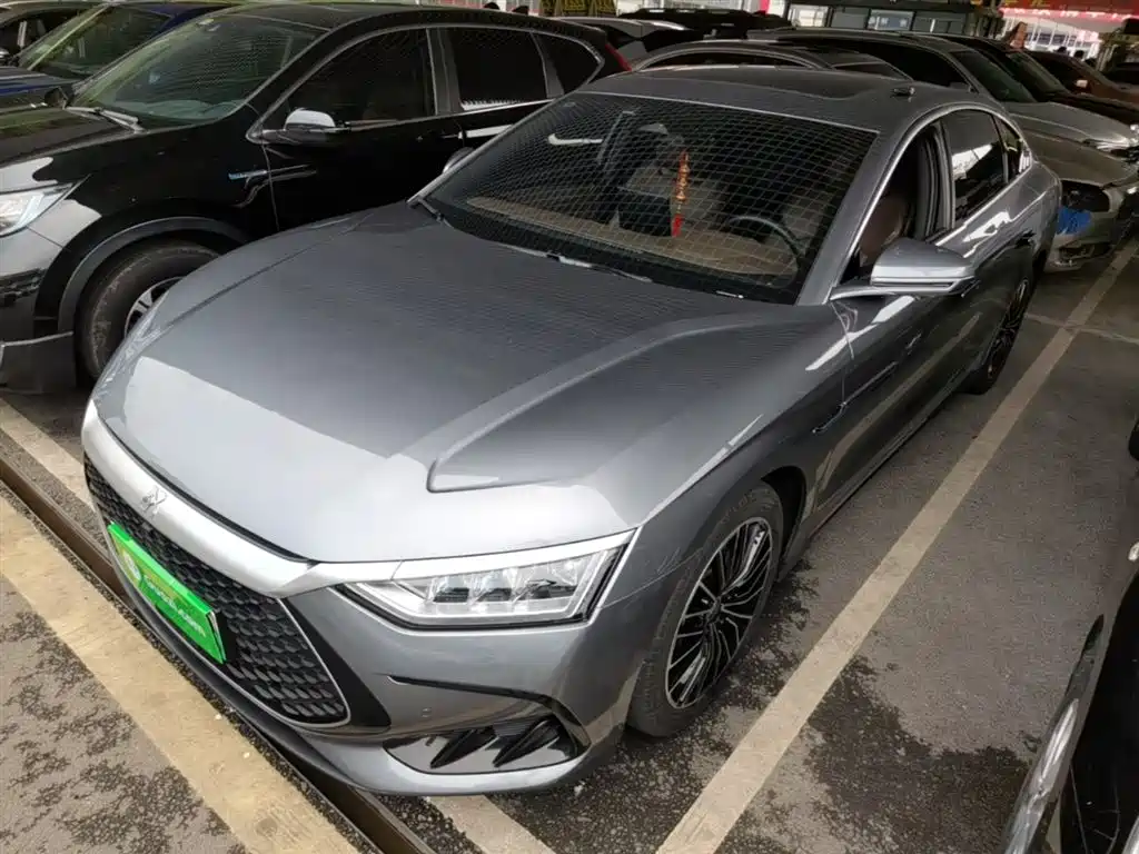 BYD Han 2022 DM-i 121KM Premium фото 2