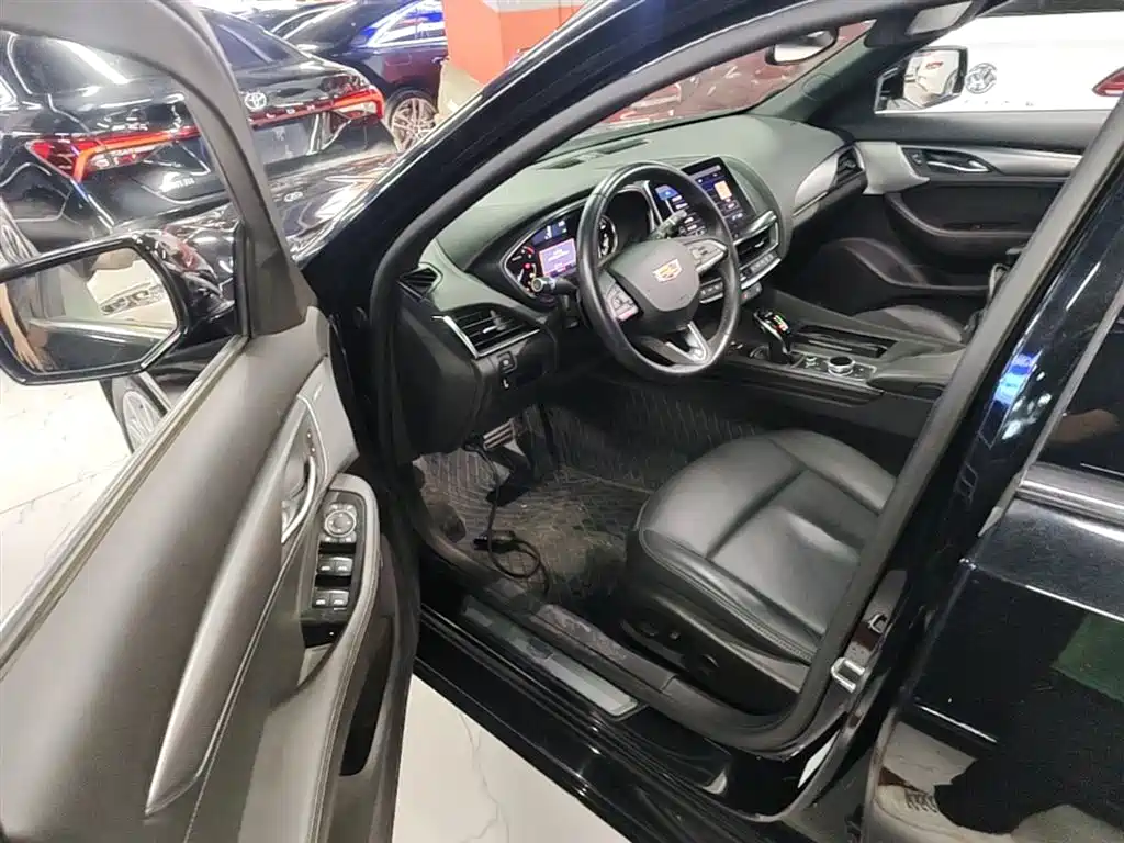 Cadillac CT5 2021 28T Luxury фото 16