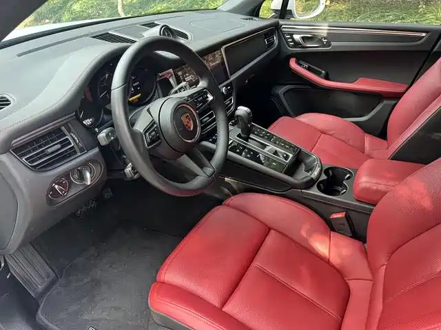 Porsche Macan 2022 Macan 2.0T фото 4