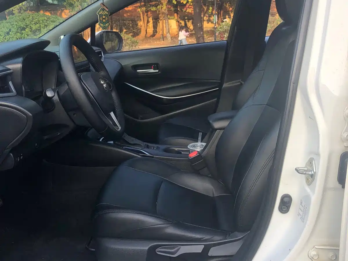 Toyota Levin 2021 Dual Engine 1.8H E-CVT Luxury Edition фото 19