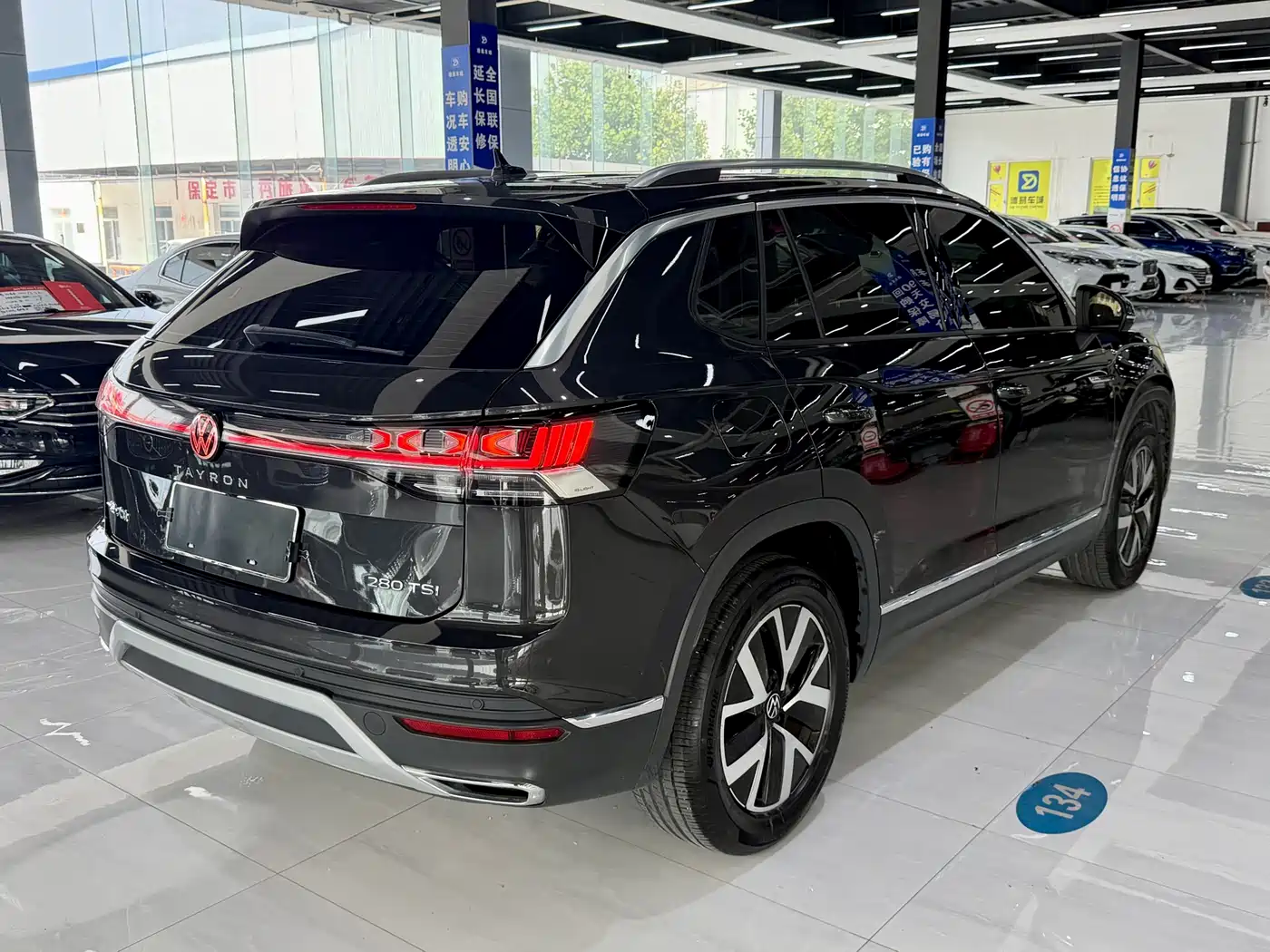 Volkswagen Tayron 2023 280TSI 2WD Luxury Plus Advanced Edition фото 12