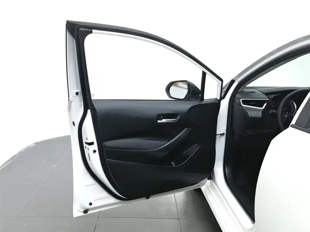 Toyota Corolla 2022 TNGA 1.5L CVT Pioneer Edition фото 8