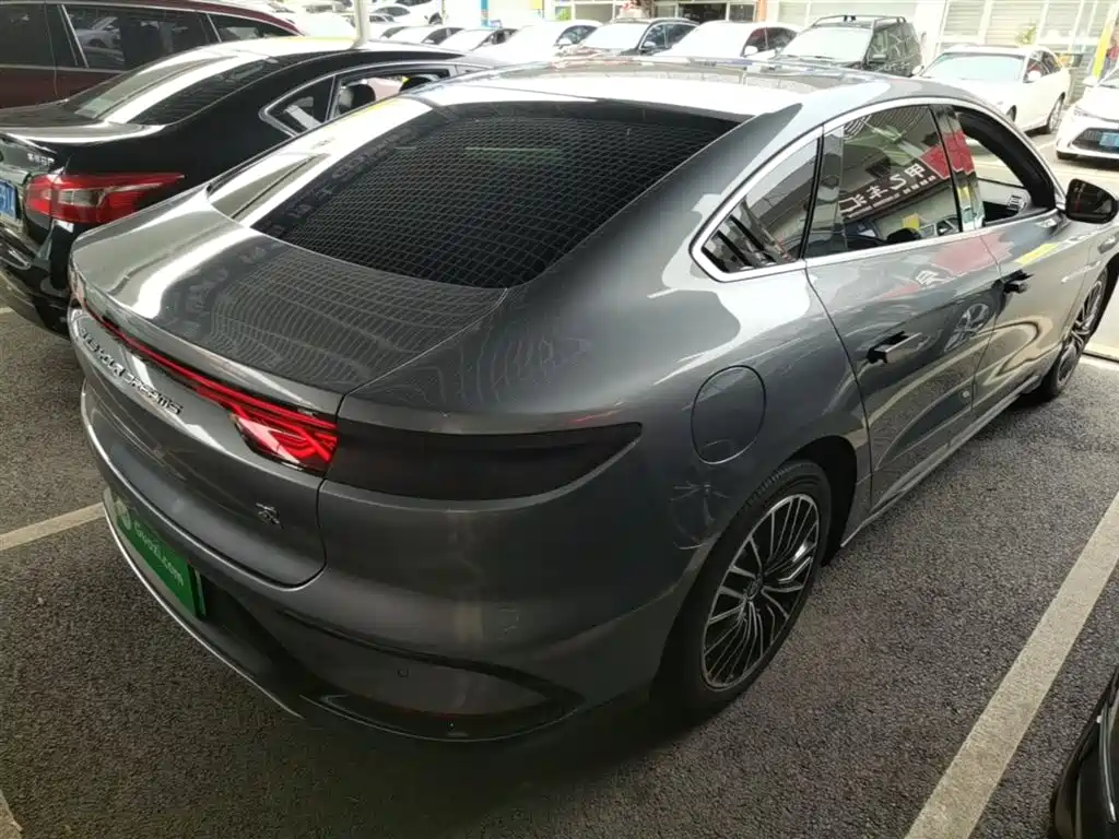 BYD Han 2022 DM-i 121KM Premium фото 7