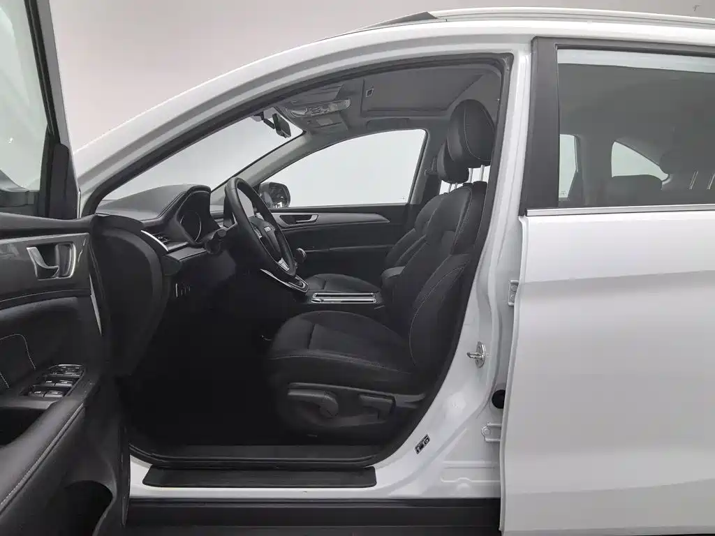 Haval M6 2023 2023 PLUS 1.5T Manual Luxury Smart Connect