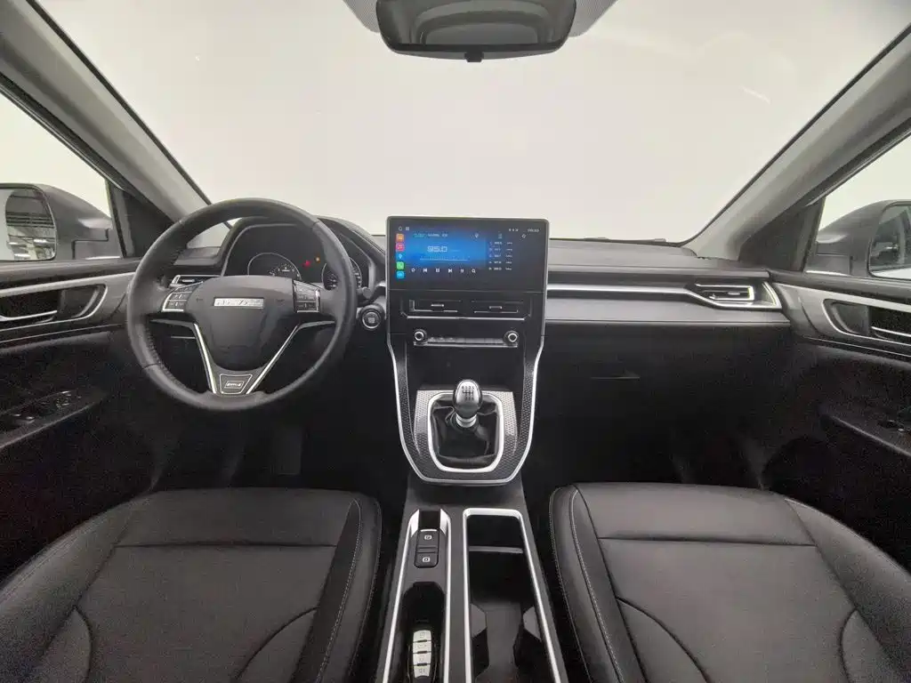 Haval M6 2023 2023 PLUS 1.5T Manual Luxury Smart Connect