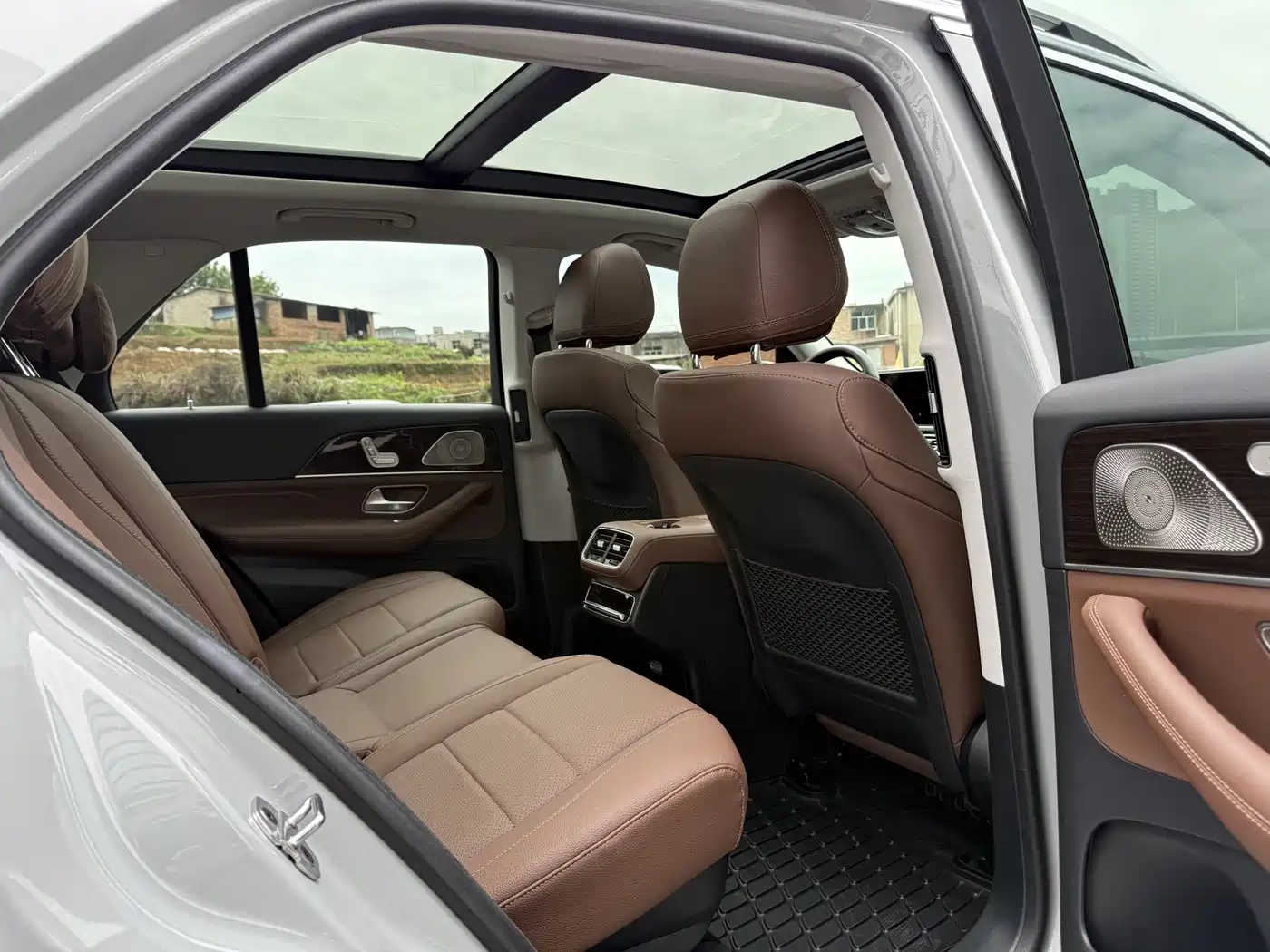 Mercedes-Benz GLE 2024 Facelift GLE 350 4MATIC Fashion фото 5