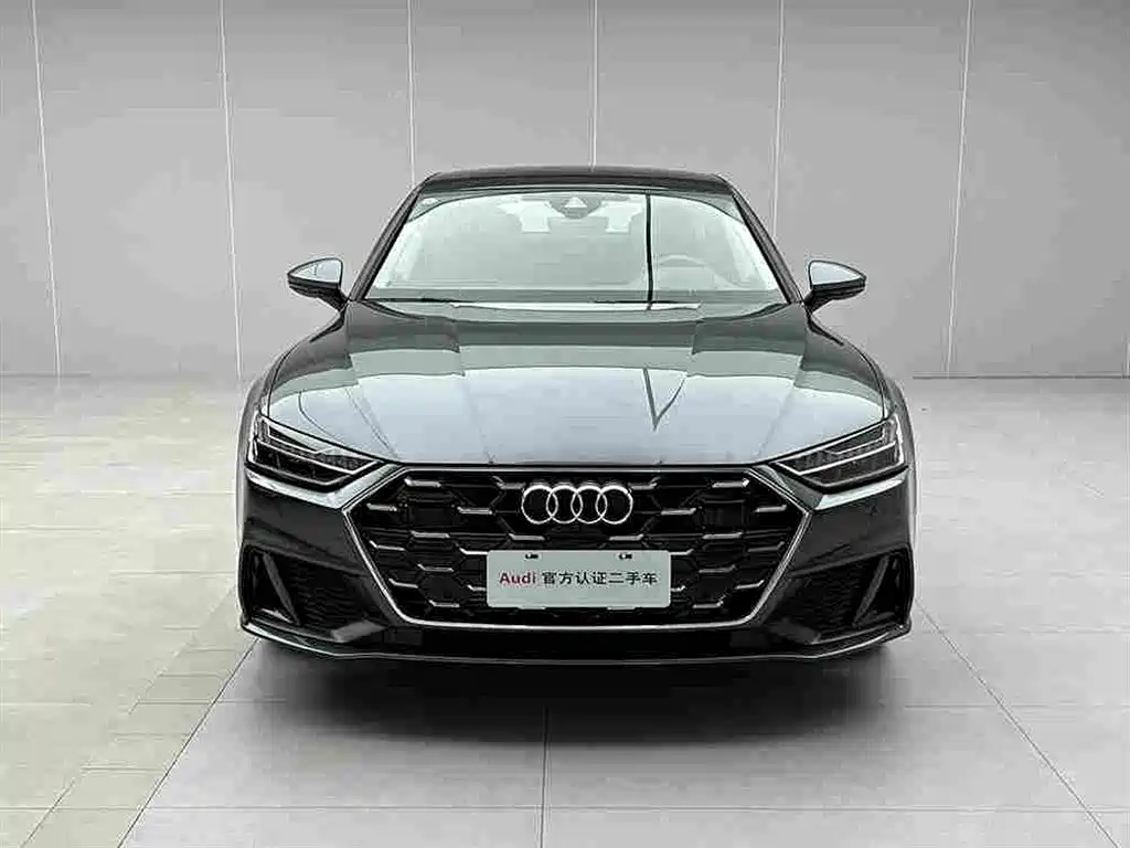 Фото 2 - Audi A7