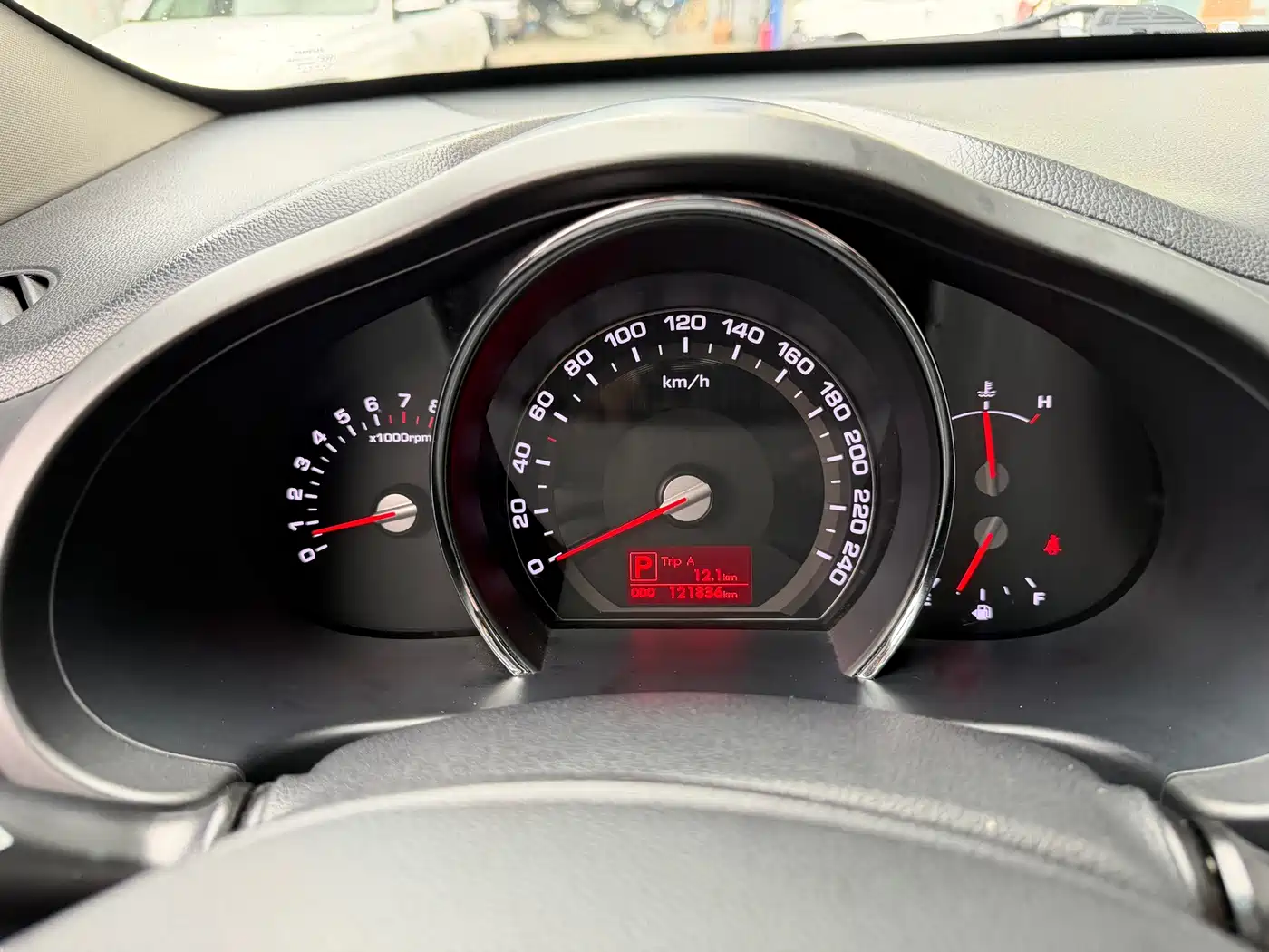 Kia Sportage 2012 2.0L Automatic 2WD GL фото 9