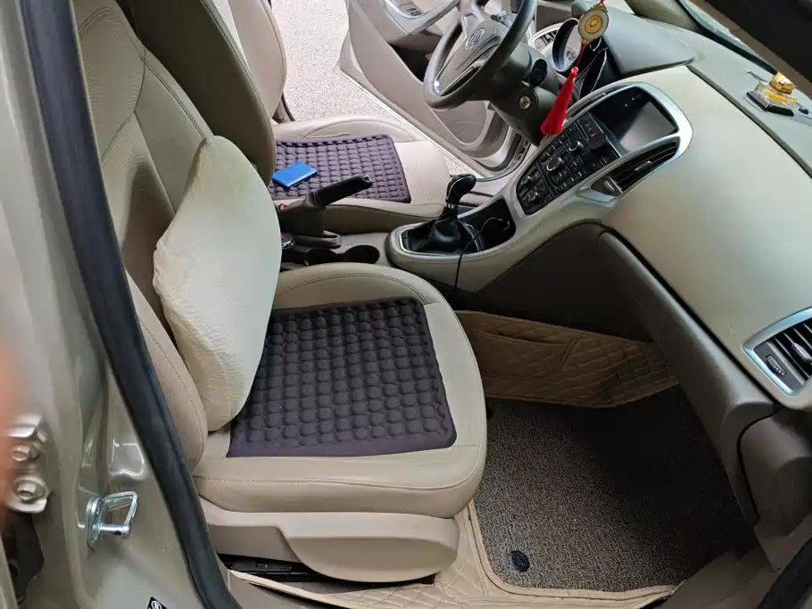 Buick Excelle 2012 2013 Model GT 1.6L Manual Progressive