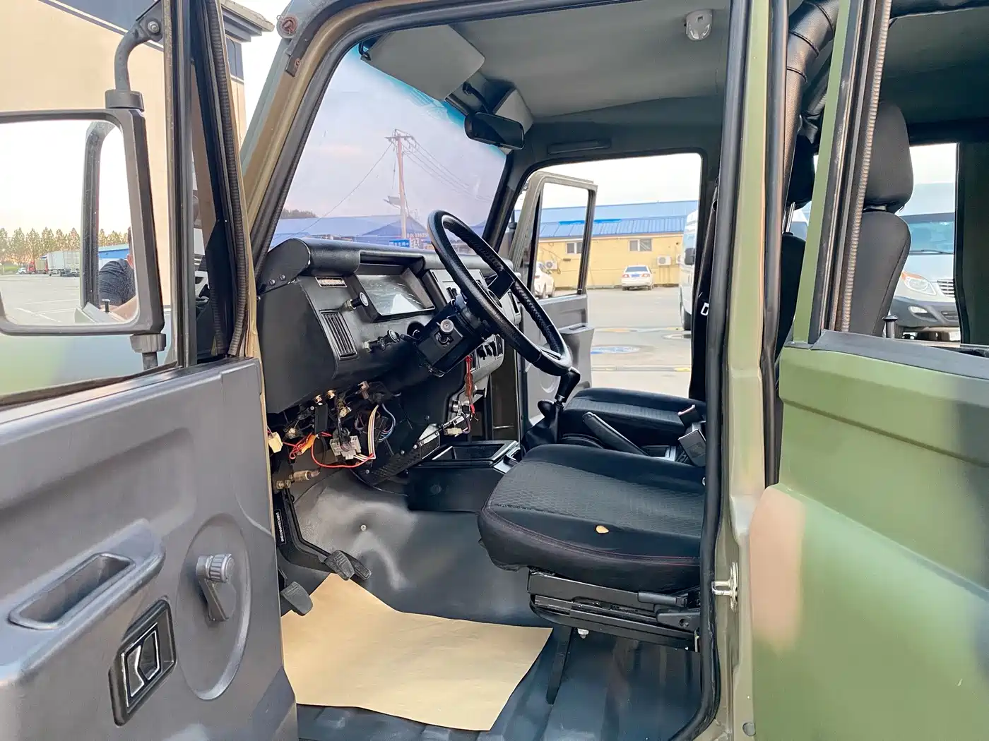 BAW 212 Classic 2017 2016 2.0L Square Door 4WD Luxury National V
