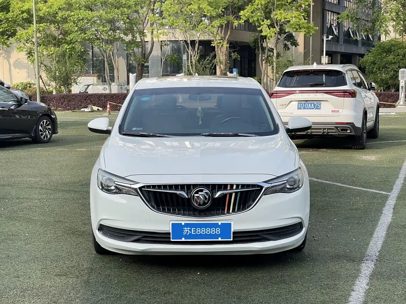 Buick Excelle 2018 15T Dual Clutch Elite (China V) фото 2