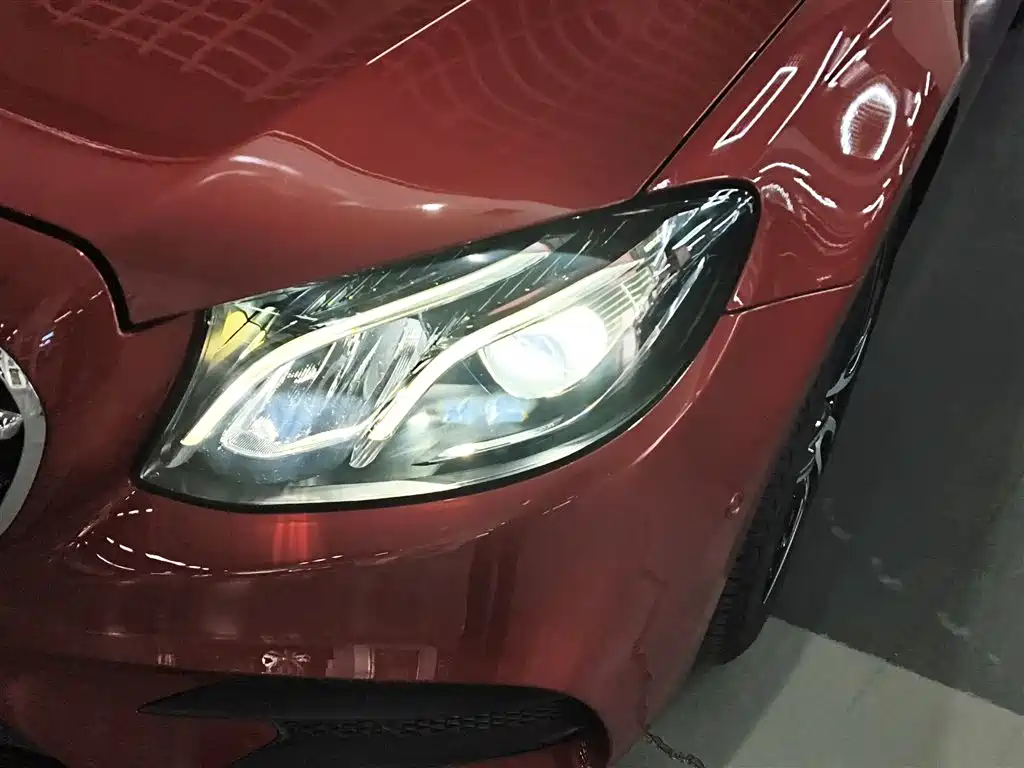 Mercedes-Benz E-Class 2017 E 200 Sport 4MATIC фото 3