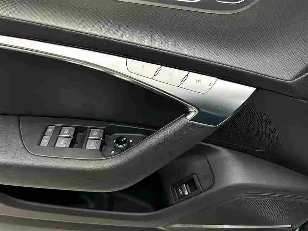 Фото 12 - Audi A7