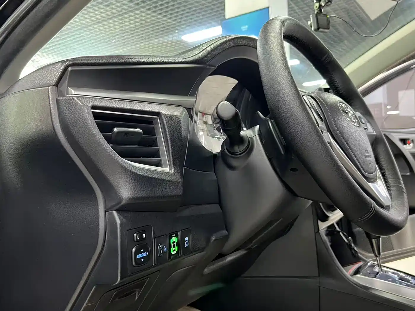 Toyota Levin 2016 1.8GS CVT Elite Edition фото 14